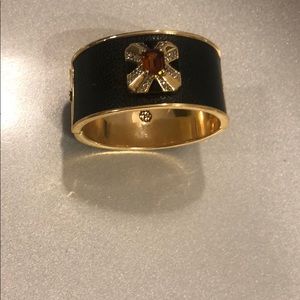 House of Harlow Cuff bracelet